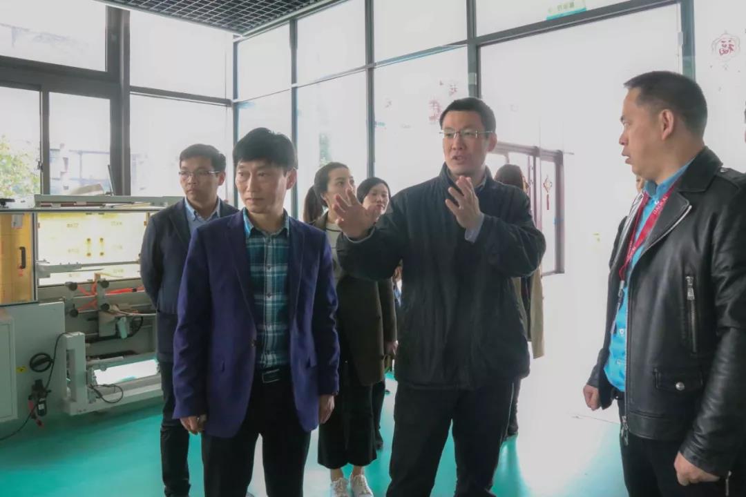 簡(jiǎn)訊 | 黨建引領(lǐng)，助力企業(yè)發(fā)展！上海市委黨校領(lǐng)導(dǎo)一行蒞臨寶開考察調(diào)研！